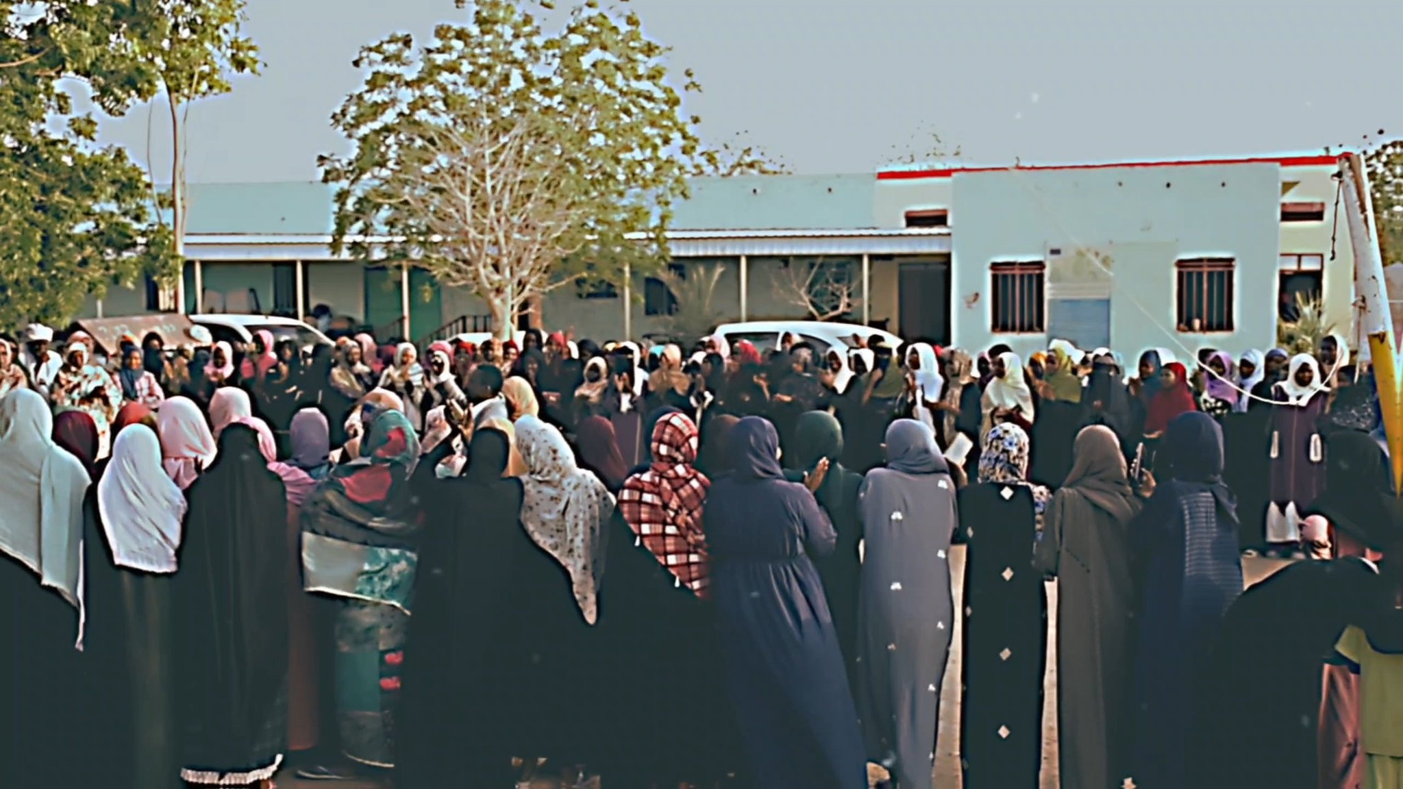 قبيل انطلاقها في 13 أبريل.. وزيرة تعليم دارفور: امتحانات الشهادة السودانية “طوق نجاة” يتحدى واقع الحرب والنزوح